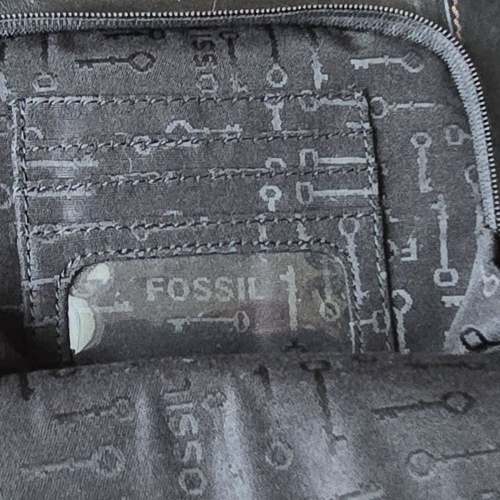 Fossil Black Carson Genuine Leather Crossbody Interior Wallet Gold Hardware - Picture 11 of 13